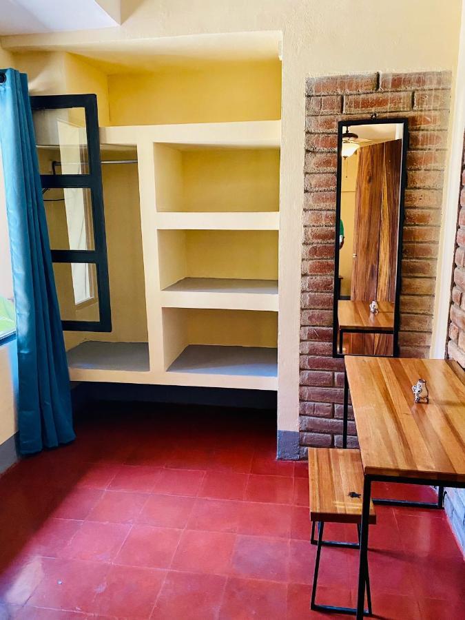 Hostal La Tortuga Booluda León Eksteriør billede