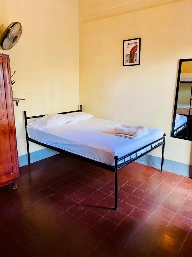 Hostal La Tortuga Booluda León Eksteriør billede